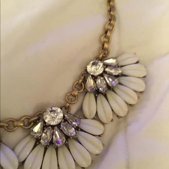 J crew statement necklace - Picture 3 of 4